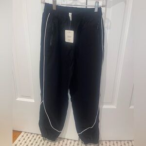 NWT Fabletics Relay Track Pant, sz small